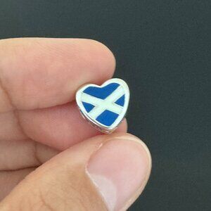 Pandora SCOTLAND Flag Exclusive Heart Charm